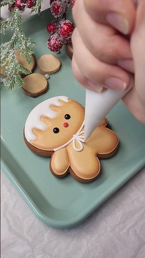 How to Decorate a Gingerbread Man with Royal Icing | Step-by-Step Cookie Decorating