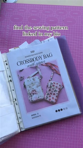 Things you can sew that you will want to wear every day #sewing #crossbodybag