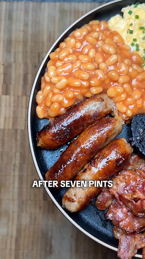 262K views · 3K reactions | Meals you make after seven pints | Full English Breakfast | Big Nibbles | Facebook