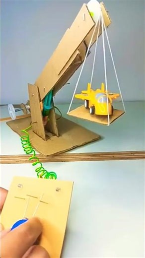 make crane cardboard box #cartoonbox #notecard #diy #craft #experiment