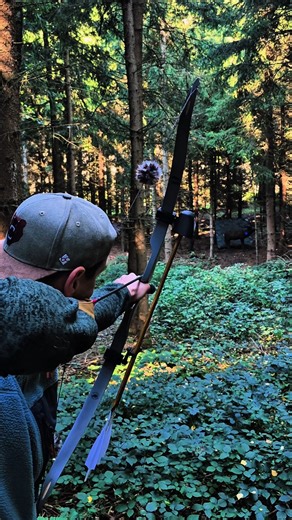 Slow Motion Traditional Archery 🏹 #outdoors #archery #archer #traditionalarchery