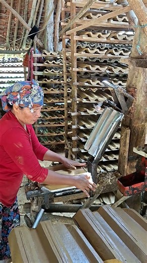 manual roof tile making process #trending #creatives #construction #amazing #fast