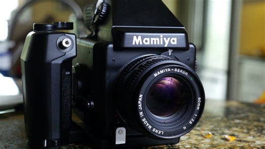 Mamiya 645 E (it's broken!) - Retro camera review - Ep. 19