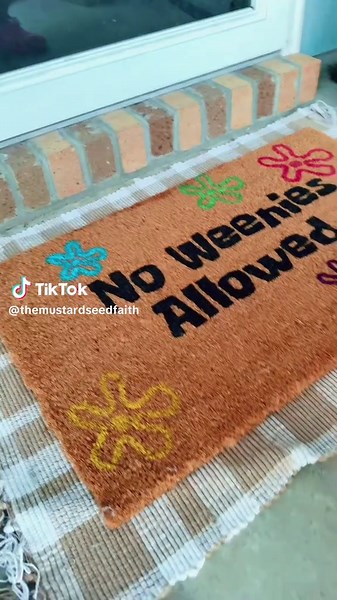 Goofy Goober Vibes: Quirky Home Decor for Fans