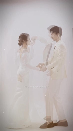 Anh vẫn chờ 1 người đến bên mình rồi nắm tay đi khắp thế gian 📸📸📸❤️❤️❤️ | 1989 Wedding Studio