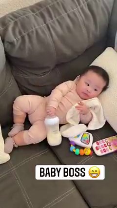 946K views · 10K reactions | So comfy  #baby #babygirl #cutenessoverload #babyfever #makingmemories #happybaby #reelsvideo #reelsviral #toocute #trend #cute #myeverything #babyboss #facebookreels #8monthsold #cutest #chubbybunny | BabyKlassy | Facebook
