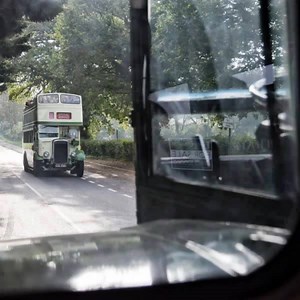 Looking for something different to do with your weekend? The Classic Beer, Buses and Walks Weekend on the Isle of Wight is not one to miss! 🚍100 classic buses will be cruising around the island connecting you to pubs serving real ales. (Plus all bus travel is free!) 📅12-13th October 2019 | Wightlink Isle of Wight Ferries