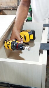 "Adjustable Drawer Front Clamp Installation Guide for DIYers" #alwagingpulpol #cabinetmaker #tools #cabinetry | Edgardo Ignacio