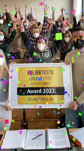 🏆 Wir sind wieder Deutschlands beliebteste Uni 🤩 Danke, @studycheck.de! #KU #Eichstätt #Ingolstadt #Uni #BeliebtesteUni #Studieren #Study @louigi