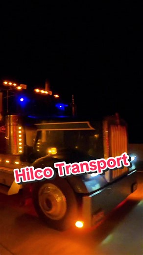 Hilco Transport O/O, Kenworth W900L. Strolling southbound, and lighting up the night. 😎 #trucking #chickenlightsandchrome #tankeryanker #kenworth #kenworthw900l