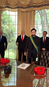 2.7K reactions · 60 shares | ✨ Poses diferentes pra você fazer no @dreamlandgramado quando visitar Gramado – RS  #posetrip #museudecera #gramadors #gramadoserragaucha #poses #photoshoot | Tiago Silva Fotos | Facebook