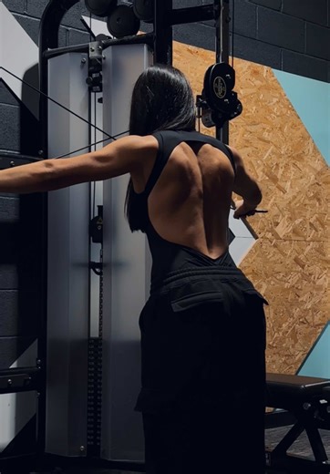 Best Back Workout for Inverted Triangle Body Shape