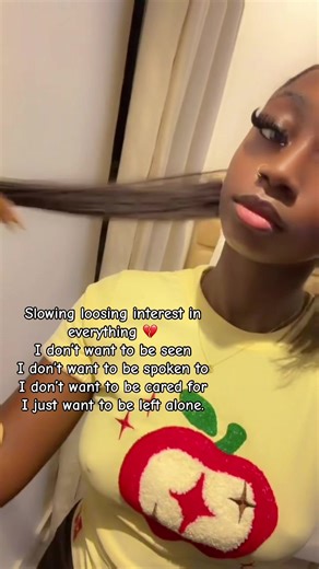 𝓜𝓸𝓼𝓽 𝓑𝓮𝓪𝓾𝓽𝓲𝓯𝓾𝓵🍒 (@valerie_collins)’s videos with DAYLIGHT super slowed - 𝐁𝐋𝐀𝐂 𝐋𝐎𝐍𝐄𝐑☹︎