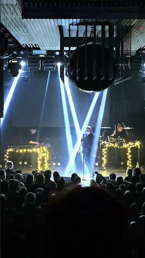 VNV Nation - Silence Speaks - live (29.11.2025 - Vamos - Hallstadt) #gothic