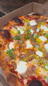 🎥The Banana Pepper pizza- sausage, house made ricotta, banana pepper rings 🍴Lunch Hours: Mon-Sat 11:30am-3pm 🍴Dinner Hours M-Th 4pm- 9pm 🍴Dinner Hours Fri, Sat 4pm -10pm ✨Reservation Recommended. 🏃🏼‍♀️Walk-Ins Welcome 📲Curbside To-Go- Order Online 🚗Delivery via Door Dash, Uber, GRUBHUB. 🍴Lunch Specials Wednesday October 10/8 🥣Soup of the day: Chicken Florentine 🌱Salad (lunch or dinner): Shaved Brussel sprouts with asiago, basil pesto, pinenuts and strawberries tossed in a white truffl