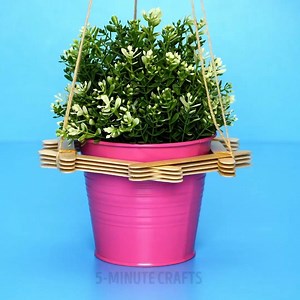 10M views · 83K reactions | Genius ideas for your garden.  | 5-Minute Crafts | Facebook