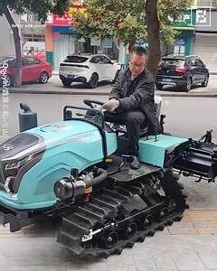 345K views · 5.5K reactions | This Farming Crawler Spins Like a Beyblade! | Fossbytes | Facebook