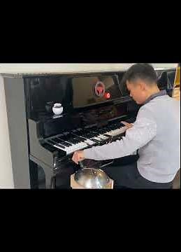 Play the piano Croatian Rhapsody with a steering wheel and gear shift