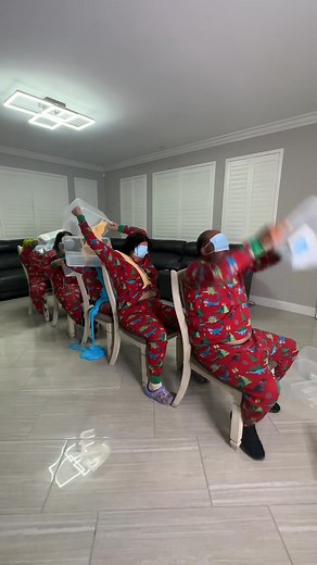 1.2K views · 11 reactions | Pass the Slime Challenge #slime #slimegame #familygamesnight #challenge #fyp #foryou #trendingreel #usa #fypviralシ | Miguel | Facebook