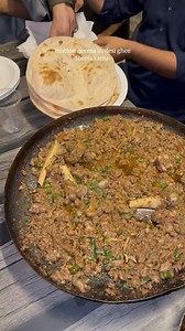 66K views · 10K reactions | Uff Khatarnak kisam ka Butter or Desi Ghee me bana hua Mutton Qeema or sath me masalay me fry hue naan . . Prices: Mutton Qeema 1Kg: 4900 . Location Sheefa Karhai Tikka Mcleaod Road near lahore hotel, Lahore. . . . . . #akheer #lahore #reelsinstagram #reeliitfeelit #streetfood #noorkhalid #bbq #mutton #muttonchops #qeema #chops | Noor Khalid | Facebook