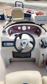 2013 Suntracker Fishin' Barge 20 DLX | Mercury 90HP 4-Stroke | Pontoon Walkaround @ Doss Marine