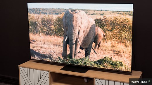Test TCL 85C89B : un téléviseur impressionnant avec un rapport qualité/prix remarquable