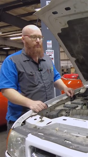 My TOP pick: The BEST small truck on the road today! | Car Wizard
