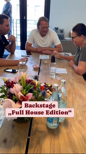 Die Küchenschlacht on Instagram: "Ein paar Backstage-Einblicke in der „Full House Edition“😊 #fullhouse #backstage #funny #sweet"