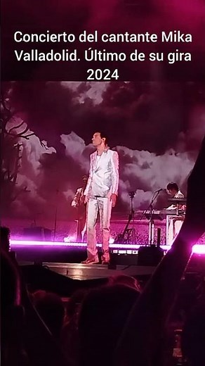 Cantante Mika. Concierto Valladolid. España. 3 septiembre 2024. Último de su gira. Fantástico