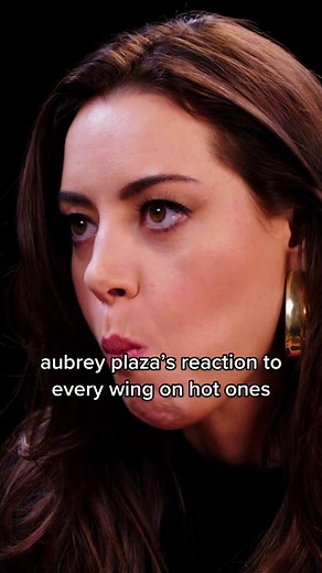 the milk snorting was a historic moment #hotones #aubreyplaza #tbt