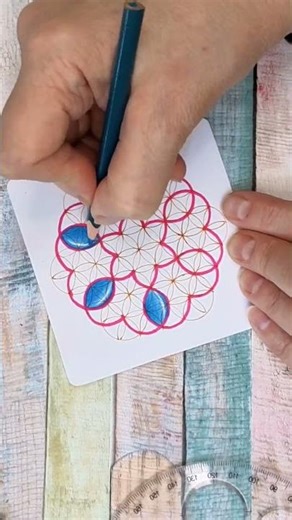 Coloring Blue Shapes in a Circular Pattern | Art Process #Shorts
