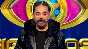 Bigg Boss Tamil Season 5 Highlights: Kamal Haasan introduces 18 contestants. See full list