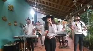 CONTRATOS AL 0984774972 Oguahe mbaitema la navidad ha año nuevo Y la fiesta con familiares y amigos nunca falta!! Contrate a la agrupacion audelina la flor de la costa para cualquier evento!!🎤🎸🎹🥁 CONTRATOS AL 0984774972 DE PASO SIGAN LA PAGINA Y COMPARTAN... ●TRANSMICION EN VIVO TODOS LOS DIAS ●VIDEOS Y FOTOS DE TODOS LOS EVENTOS DE CADA FIN DE SEMANA🕺💃🤠🎤 | Audelina bordon