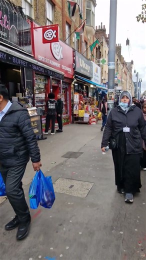 Walking Through Whitechapel Market | London UK #shorts #shortvideo