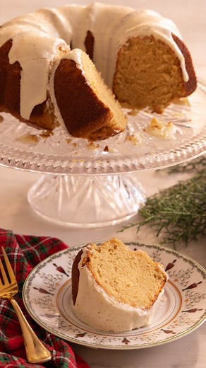 16K views · 290 reactions | This decadent Eggnog Cake will melt in your mouth and the flavor is pure holiday bliss. Made with plenty of eggnog and rum it’s a must make for Christmas and perfect for your leftover eggnog! Recipe up on the blog!  link in bio #preppykitchen #baker #recipevideo | Preppy Kitchen | Facebook