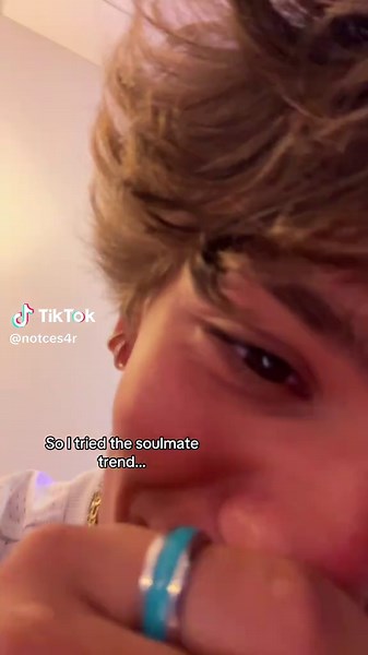 Explorando la app Astra para encontrar a tu alma gemela