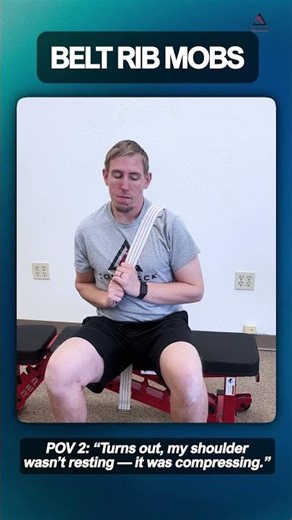 ❌ Your shoulder doesn’t randomly hurt at night #shoulderpain #sleepingpain #shoulderimpingement #rot