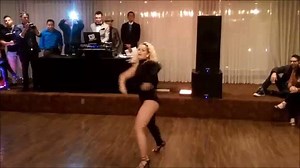 Stephanie Stevenson, incredible solo #salsa dancer!