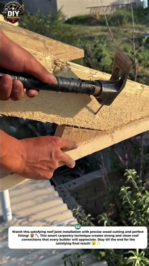 Perfect Roof Joint Hack 🛠️ #DIY #Woodworking #Construction