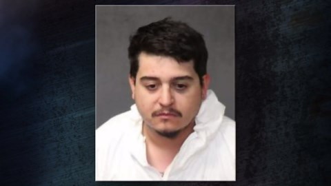 Man facing murder charges for Albuquerque auto parts store shooting appears in court