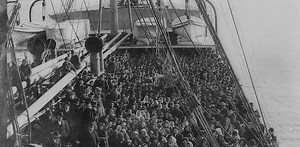 Neil Sedaka’s 1975 song revived for anti-immigrant era