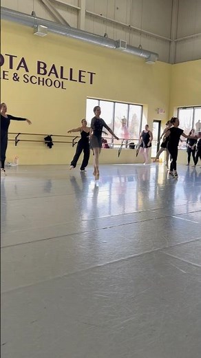 Adult Ballet Class in Progress ‪@minnesotaballettheatreschool‬ #minnesotaballetschool