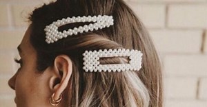 Oversized hair clips are now a thing! Here's how you can style them
