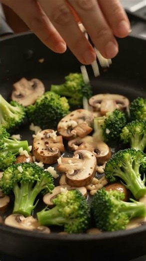 Sautéed Mushrooms and Broccoli Stir-fry