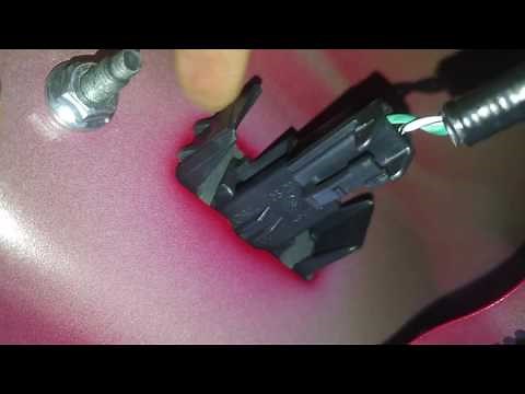 How to change license plate bulbs 2013 Toyota Camry