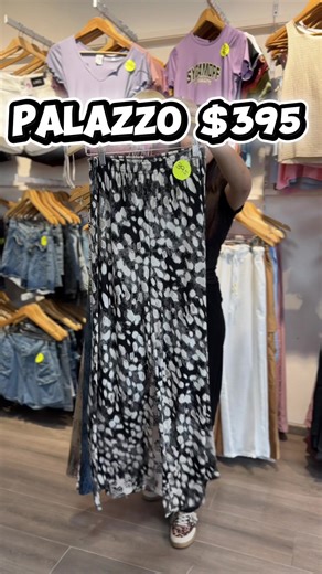 Palazzo $395😍 del S AL XXL Nos encontrás en Muñoz y Castellanos 📍 Ciudad de Melo, Cerro Largo – Uruguay 🇺🇾 🕓 Horario del local: Lunes a sábados 9:00 a 12:00 / 15:00 a 19:00 hs 👩‍💻 www.eclipsemodasuy.com 🙌 Ahora podés comprar desde cualquier parte del país a través de nuestra web. 💳Métodos de pago : Transferencia/deposito Compra ágil Mercado pago 🚚 Envíos a todo Uruguay 🇺🇾 Compra mínima para envíos $1.000