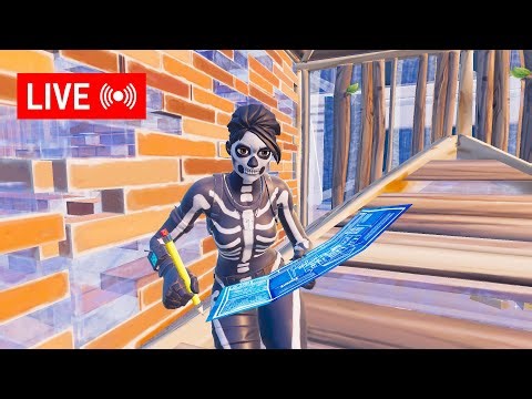 Playing Fortnite, drop a sub!