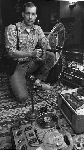 cineatomy on Instagram: "How sound designer Ben Burtt created the voice of Chewbacca for Star Wars 🎬 Ben Burtt, the legendary sound designer behind Star Wars, created Chewbacca’s iconic voice by blending recordings of various animals to give the Wookiee a rich and expressive vocal range. The primary source was a black bear named Tarik from Happy Hollow Zoo in San Jose, California, whose growls and moans formed the foundation of Chewie’s voice. Burtt also incorporated sounds from walruses, whose