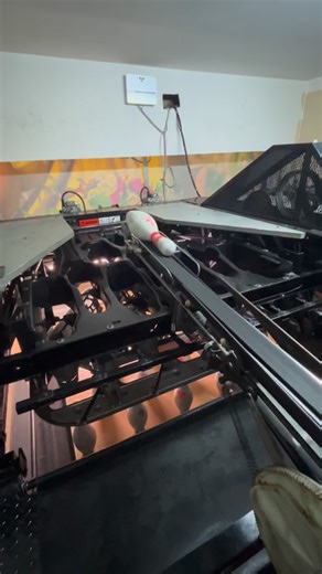 BowlingTürkiye🎳 on Instagram: "Qubica Amf 90XLi Bowling Machine #bowlingtürkiye #bowlingmachine #amfbowlingmachine #qubicaamf #bowling"