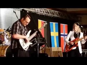 The Shadows - Nivram - Cover - (the bass solo)